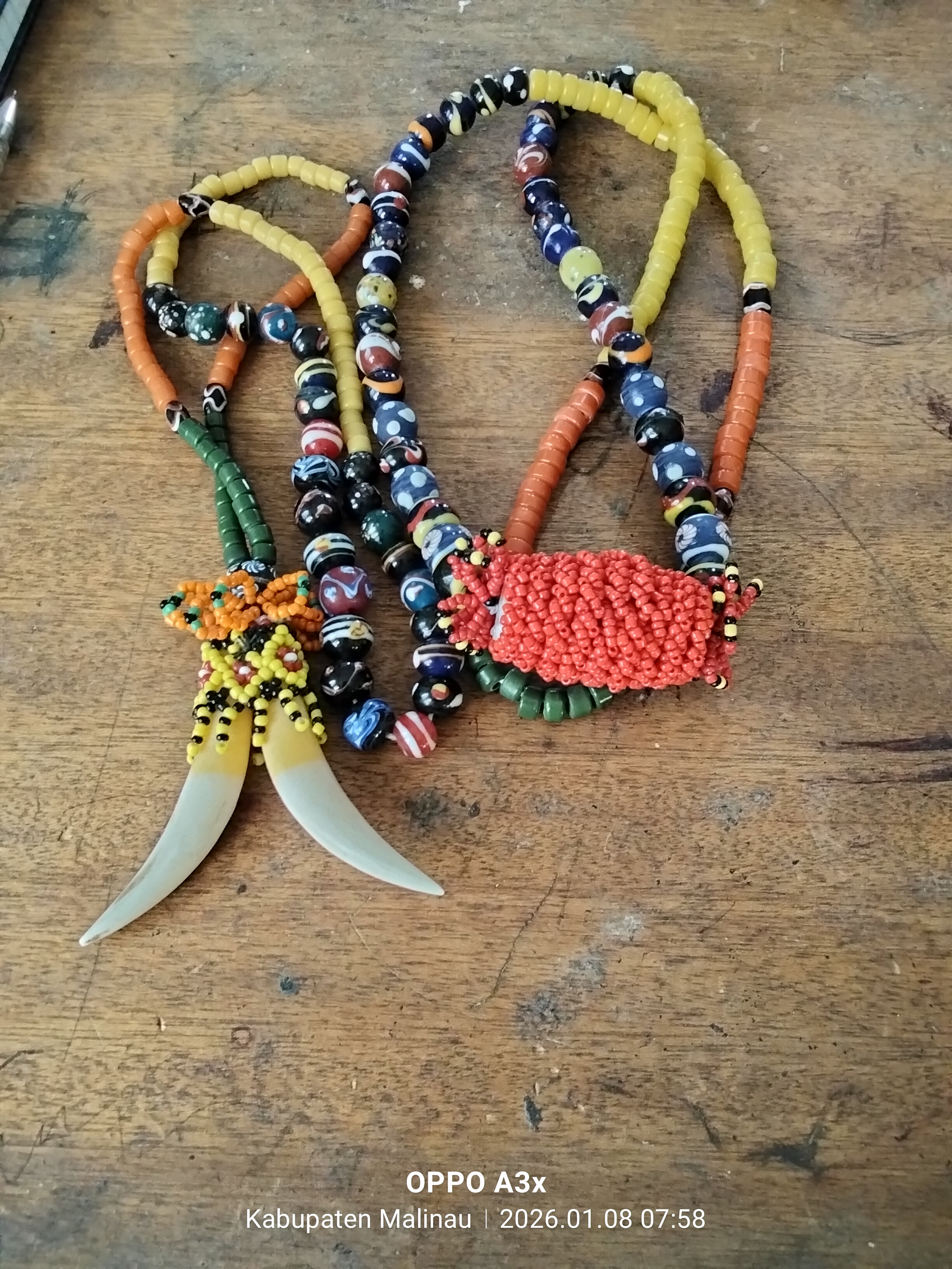 Aksesoris dayak