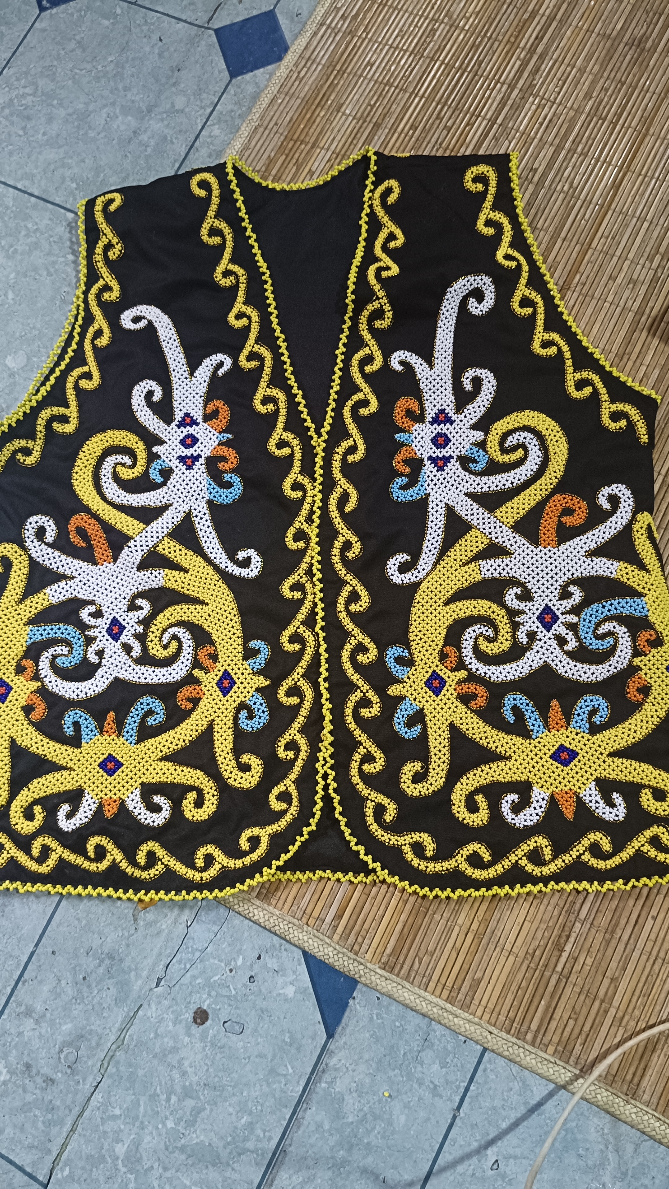 Baju Taa perempuan