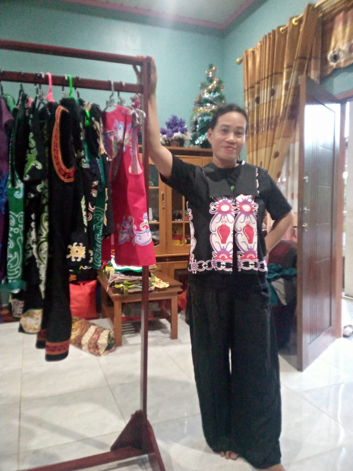 Setelan rompi batik