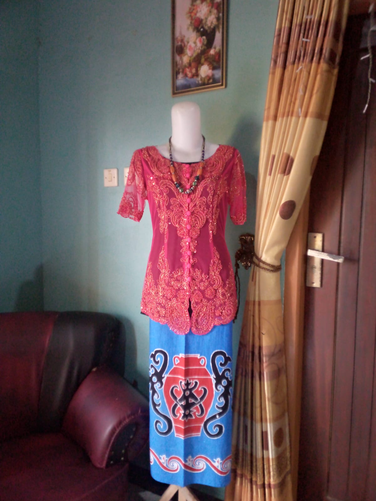 Setelan batik anak