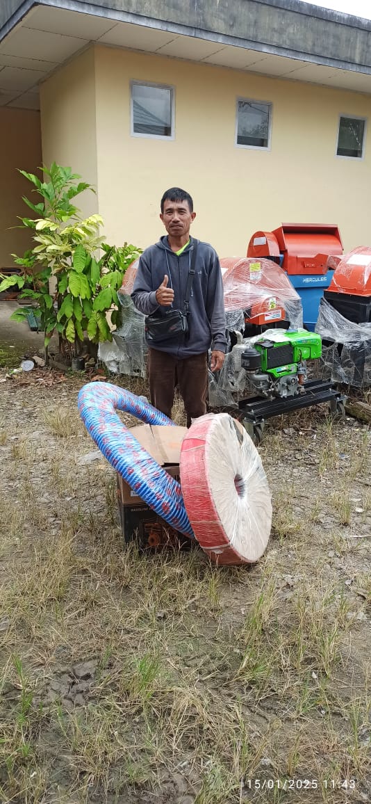 Penyerahan Bantuan Alsintan tahun 2025